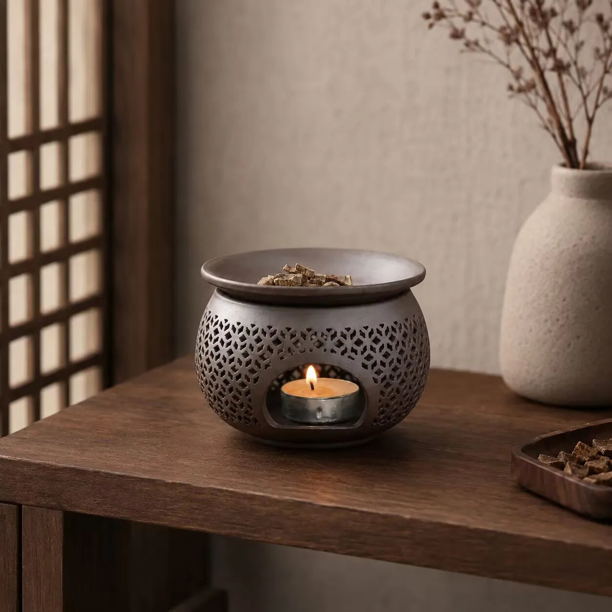 Ceramic Carved Incense Burner Indoor Aromatherapy Diffuser Essential Oil Burning Scent Spreader Can Be Used as Incense Powder B